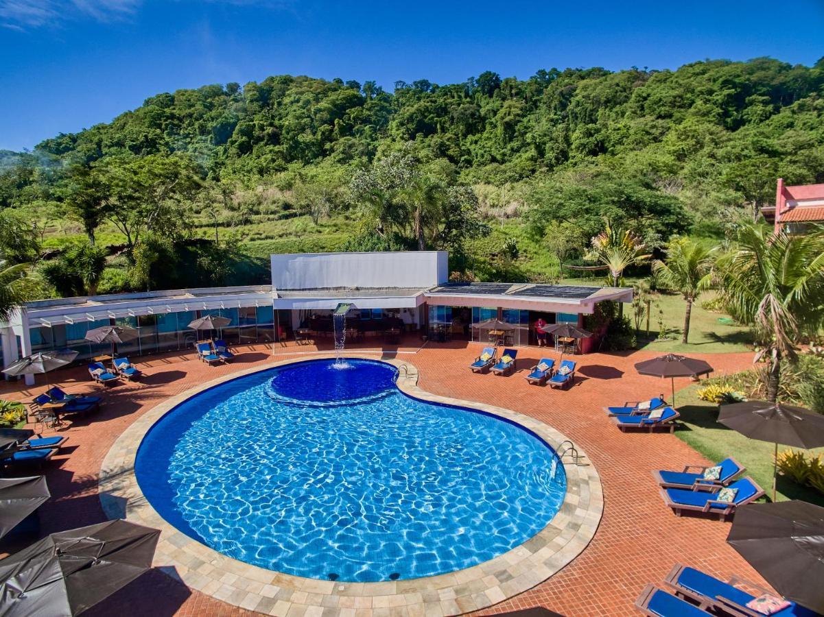 Hotel Boutique Frangipani Brotas Buitenkant foto Pool at the Grand Hotel